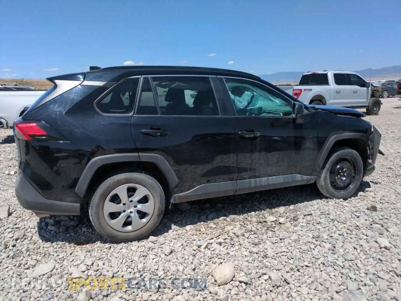 3 Photograph of a damaged car 2T3F1RFV8MC226773 TOYOTA RAV4 2021