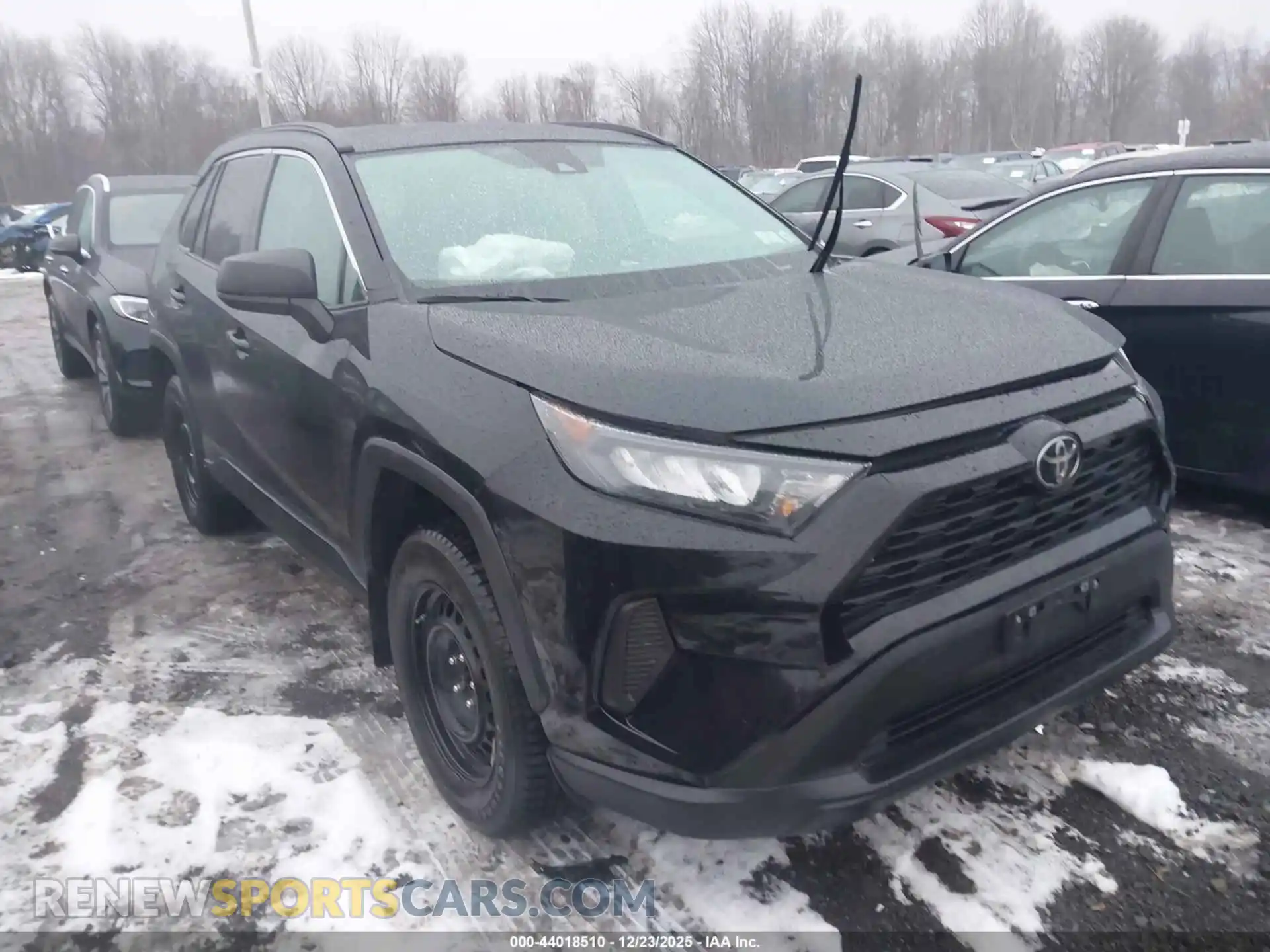 1 Photograph of a damaged car 2T3F1RFV8MC245968 TOYOTA RAV4 2021