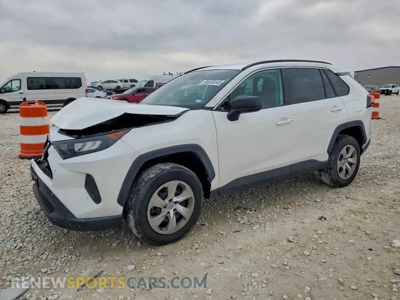 1 Photograph of a damaged car 2T3F1RFV8MW204741 TOYOTA RAV4 2021