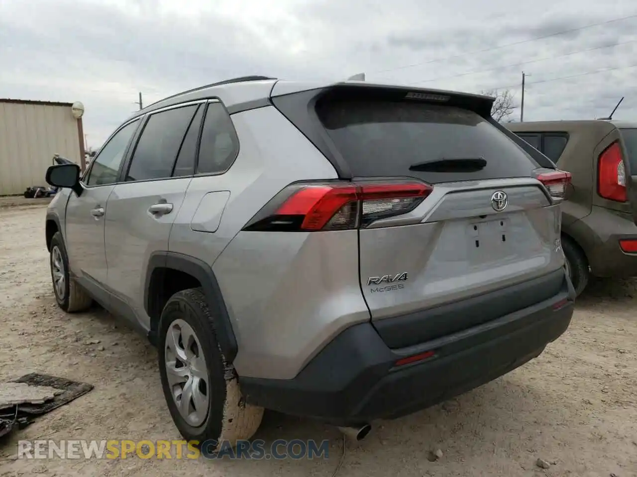 2 Photograph of a damaged car 2T3F1RFV9MC140954 TOYOTA RAV4 2021