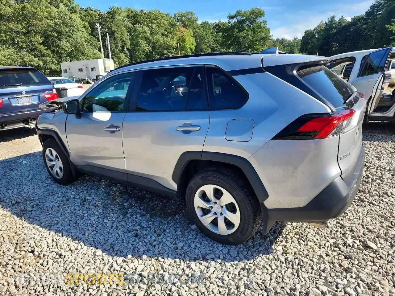 2 Photograph of a damaged car 2T3F1RFV9MW160555 TOYOTA RAV4 2021