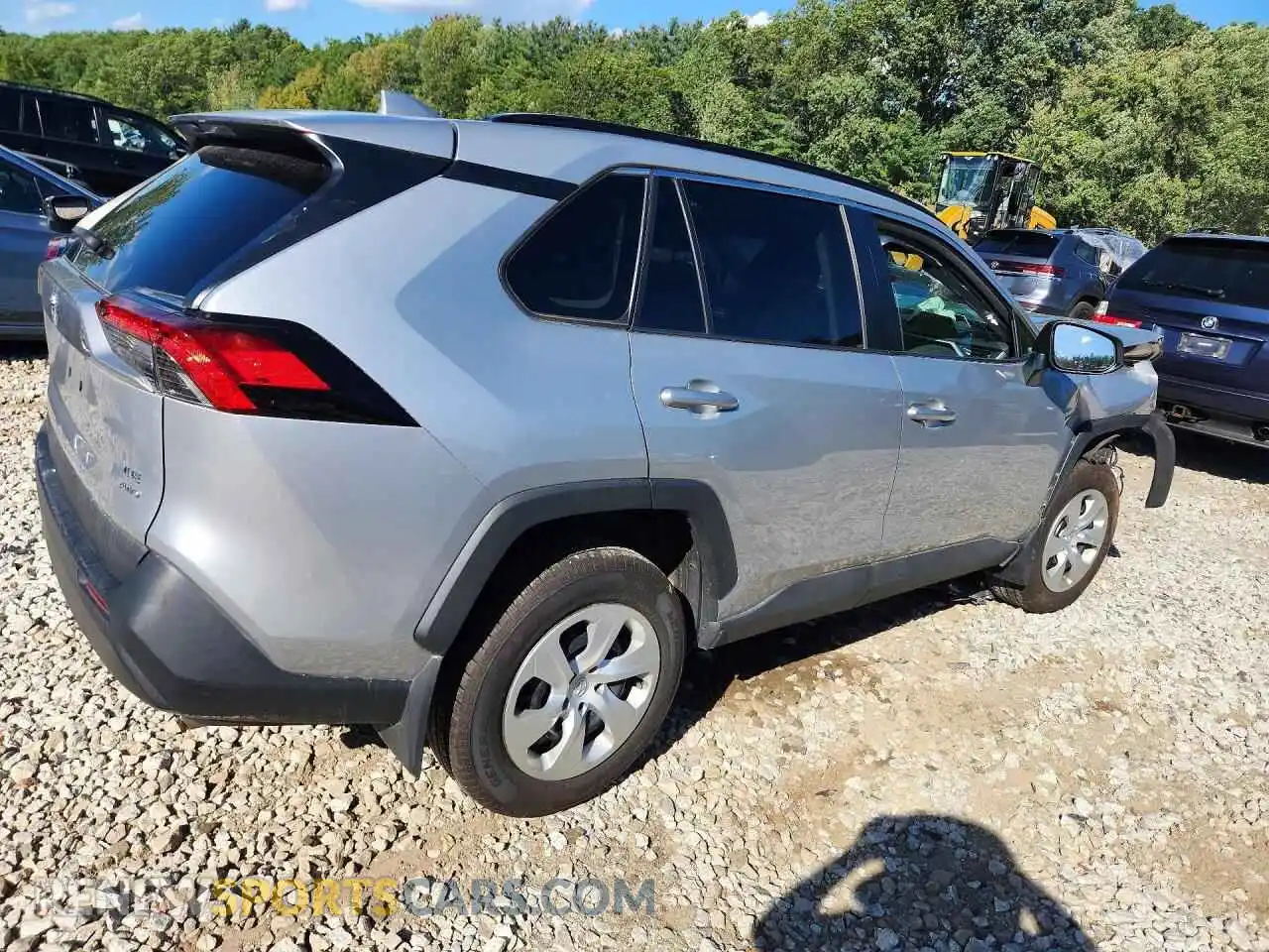 3 Photograph of a damaged car 2T3F1RFV9MW160555 TOYOTA RAV4 2021