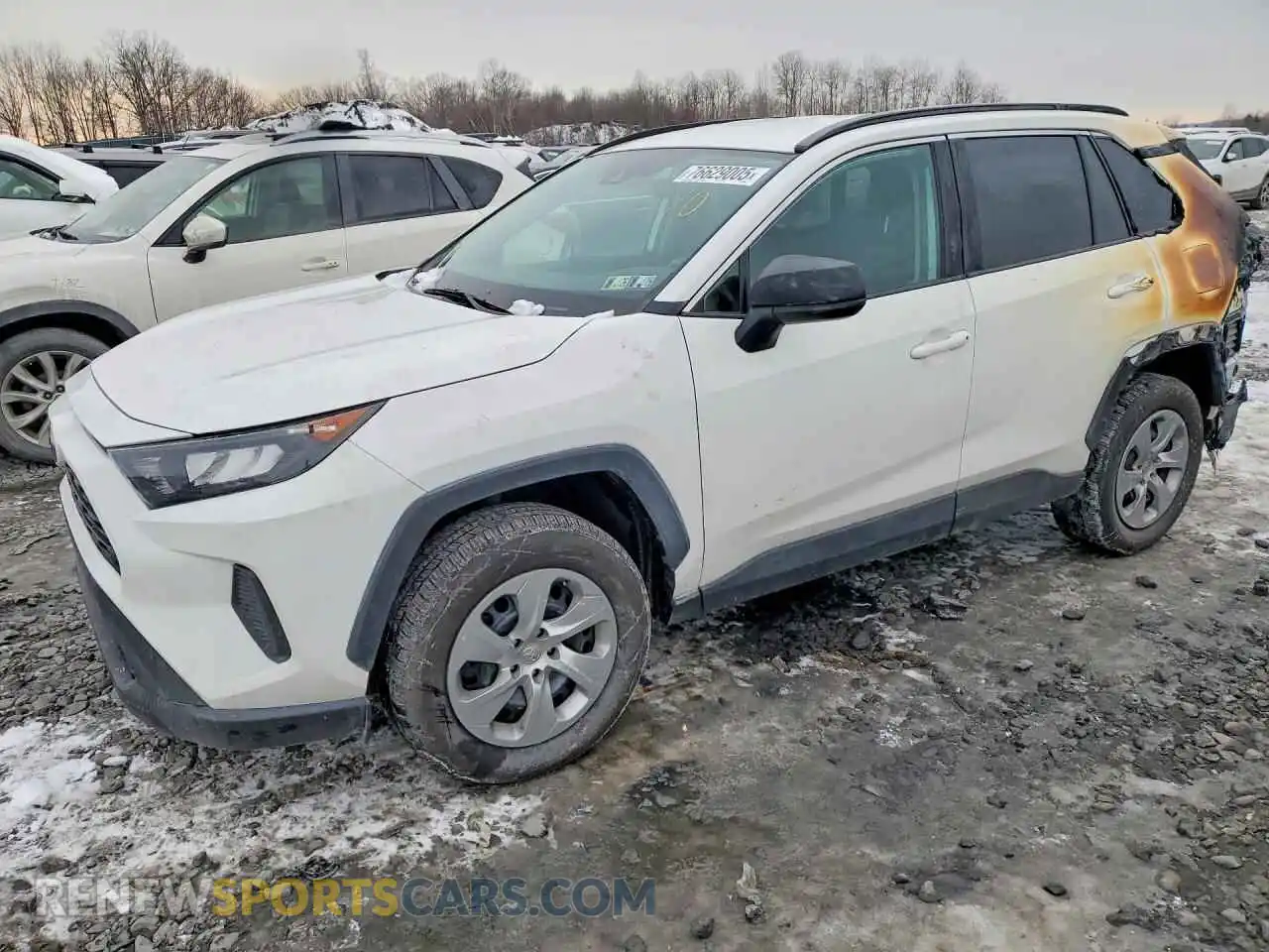 1 Photograph of a damaged car 2T3F1RFV9MW181308 TOYOTA RAV4 2021