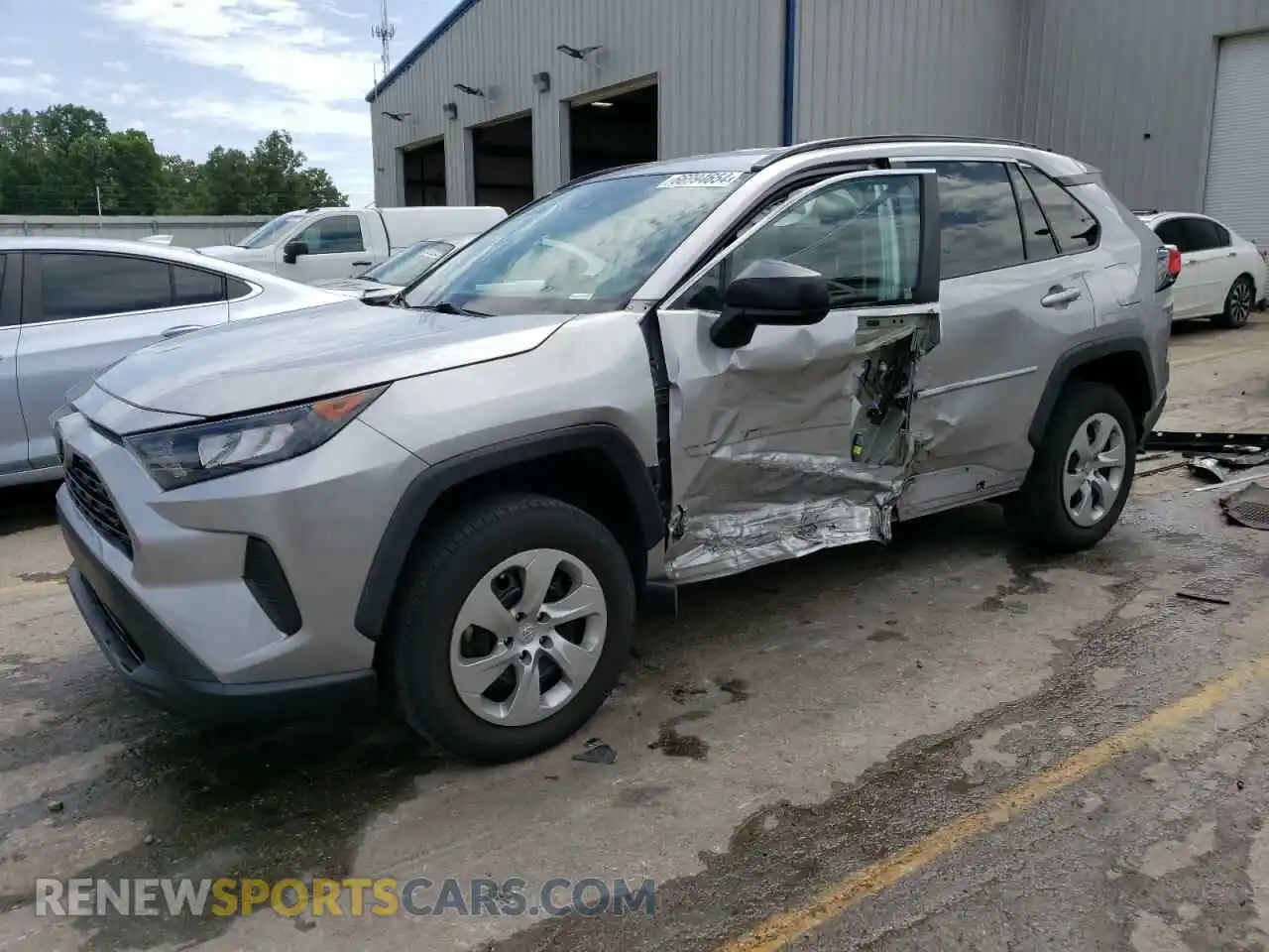 1 Photograph of a damaged car 2T3F1RFVXMC150960 TOYOTA RAV4 2021