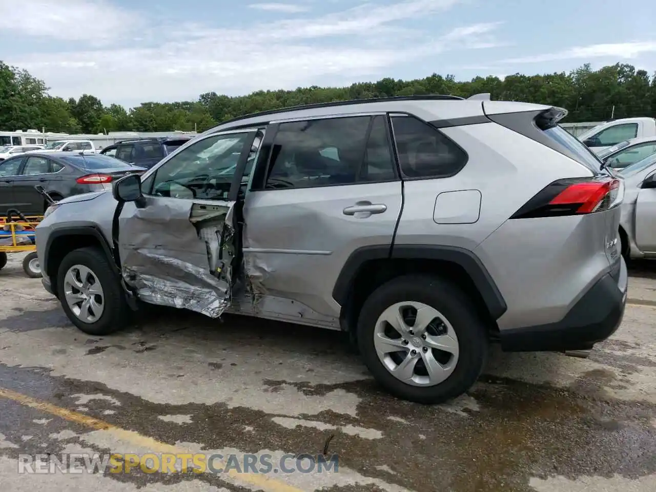 2 Photograph of a damaged car 2T3F1RFVXMC150960 TOYOTA RAV4 2021