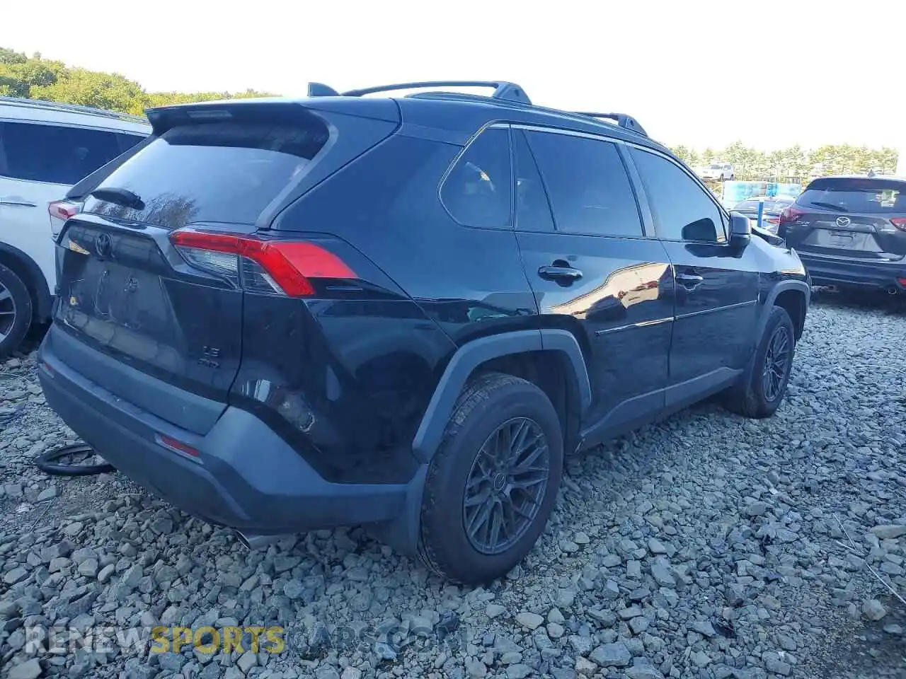 3 Photograph of a damaged car 2T3F1RFVXMC189290 TOYOTA RAV4 2021