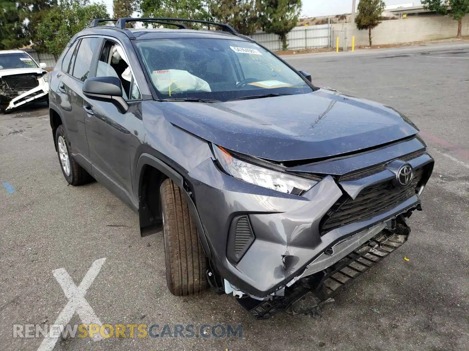 1 Photograph of a damaged car 2T3F1RFVXMC219422 TOYOTA RAV4 2021
