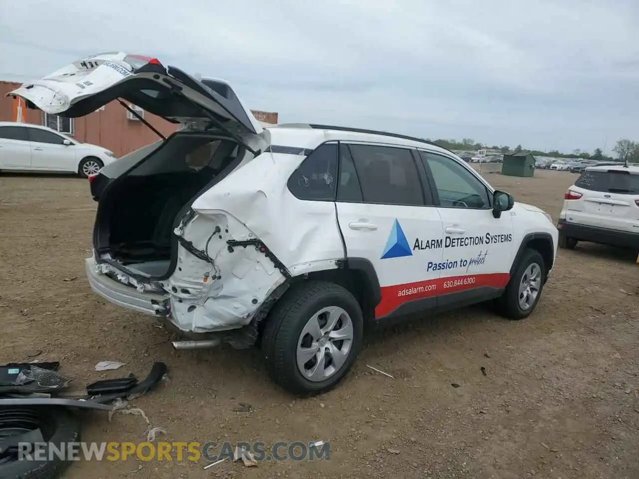 3 Photograph of a damaged car 2T3F1RFVXMC223647 TOYOTA RAV4 2021