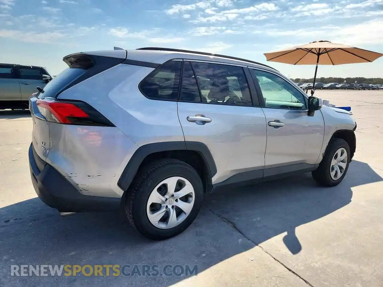 3 fotografías del automóvil dañado 2T3G1RFV1MC172365 TOYOTA RAV4 2021