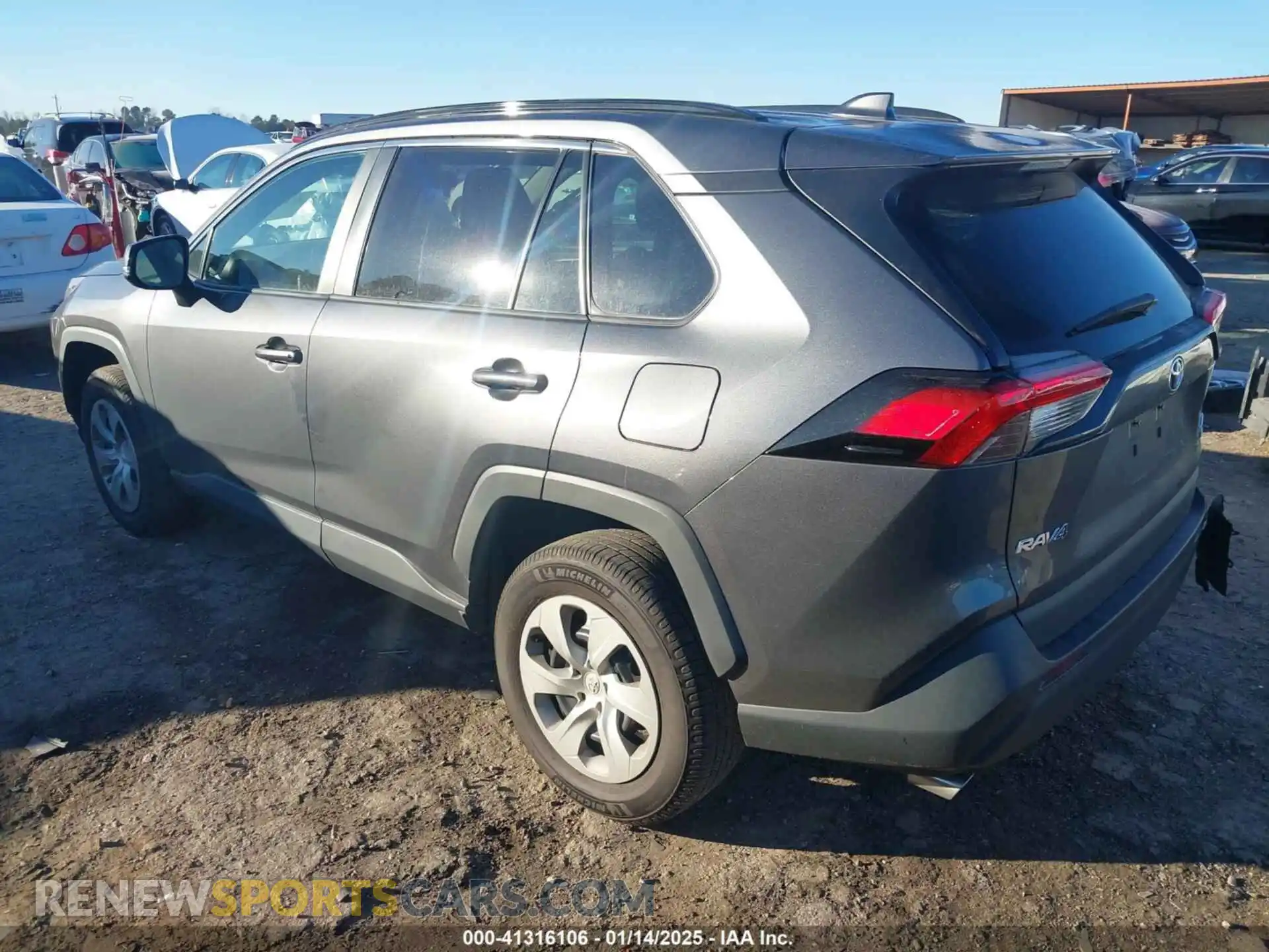 3 Photograph of a damaged car 2T3G1RFV1MC184175 TOYOTA RAV4 2021