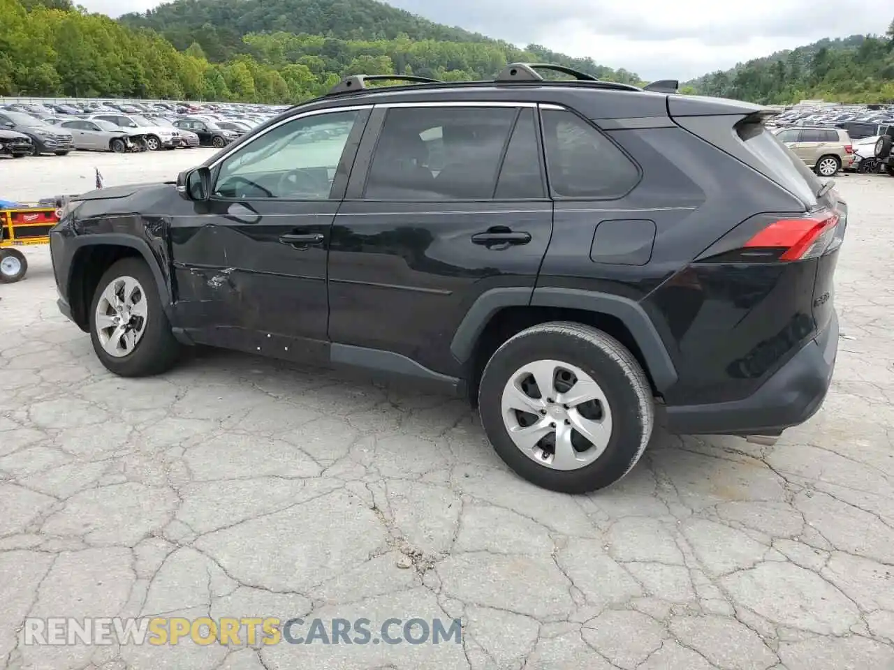 2 Photograph of a damaged car 2T3G1RFV1MW208411 TOYOTA RAV4 2021