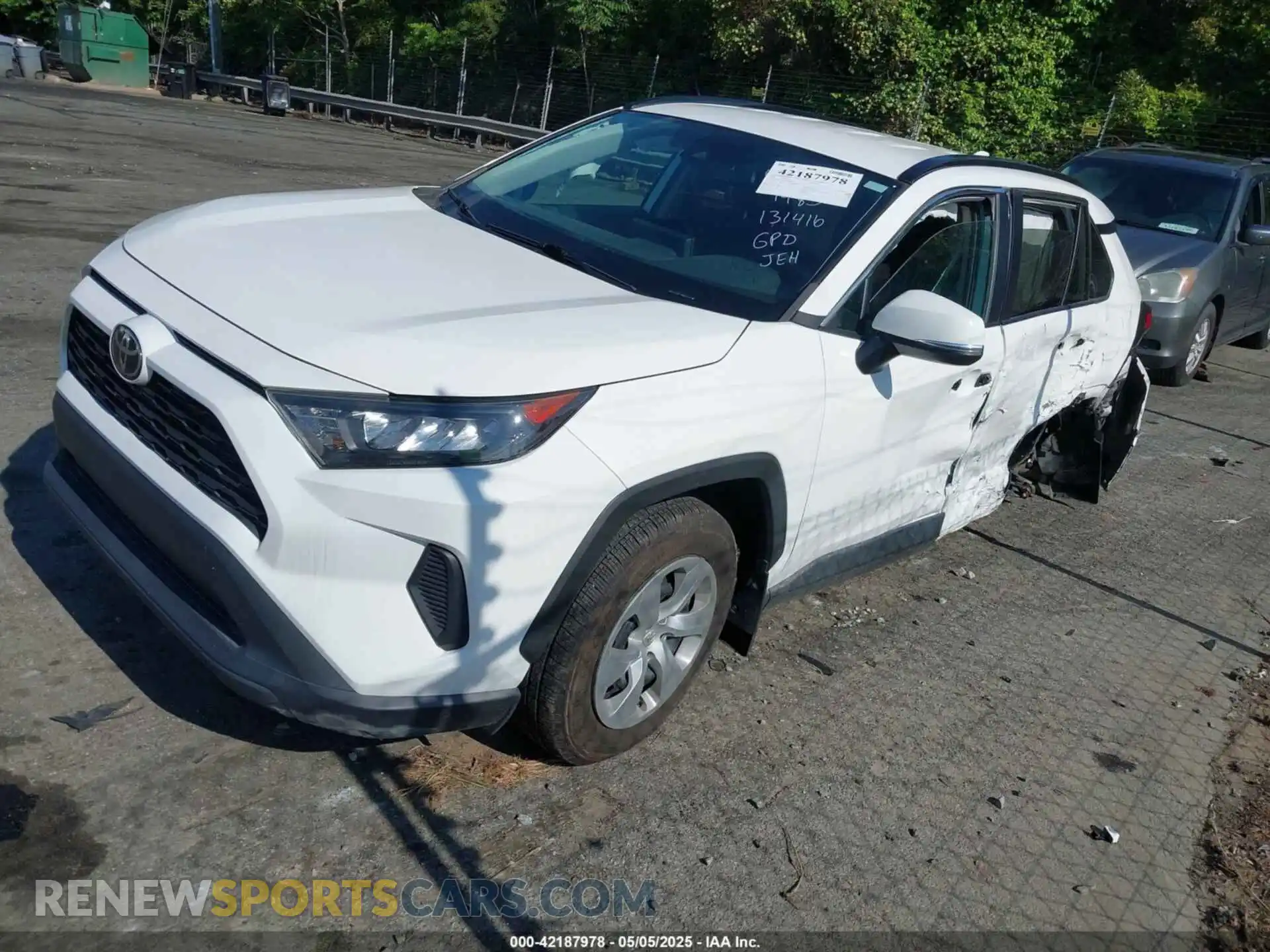 2 Photograph of a damaged car 2T3G1RFV1MW214483 TOYOTA RAV4 2021