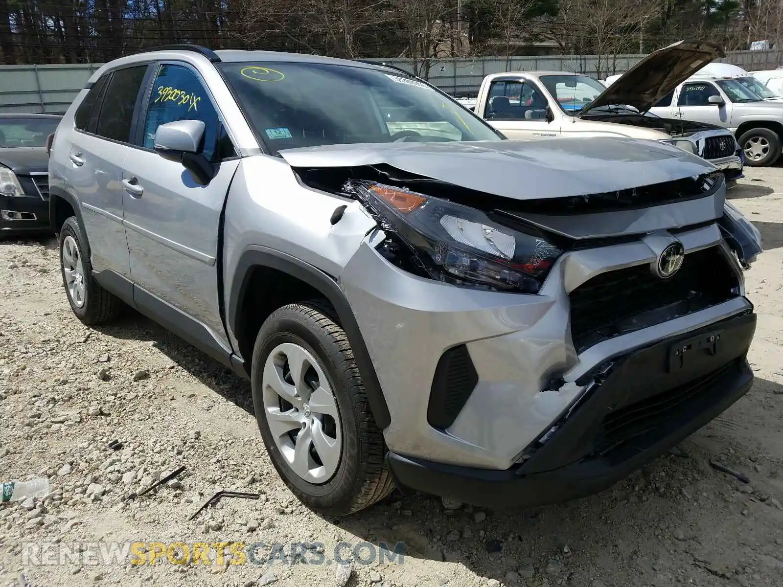 1 Photograph of a damaged car 2T3G1RFV2MC165120 TOYOTA RAV4 2021