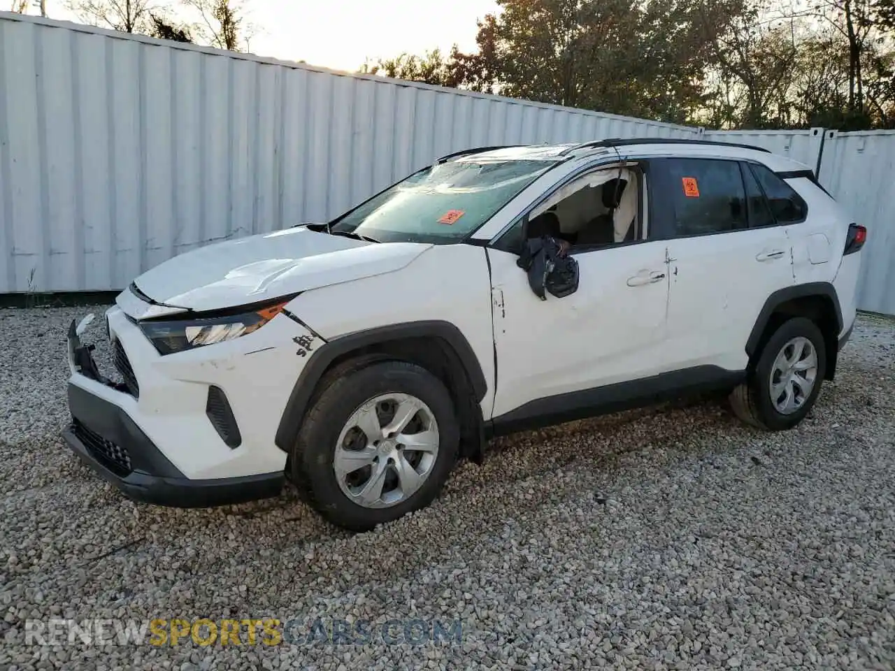 1 Photograph of a damaged car 2T3G1RFV2MC166011 TOYOTA RAV4 2021