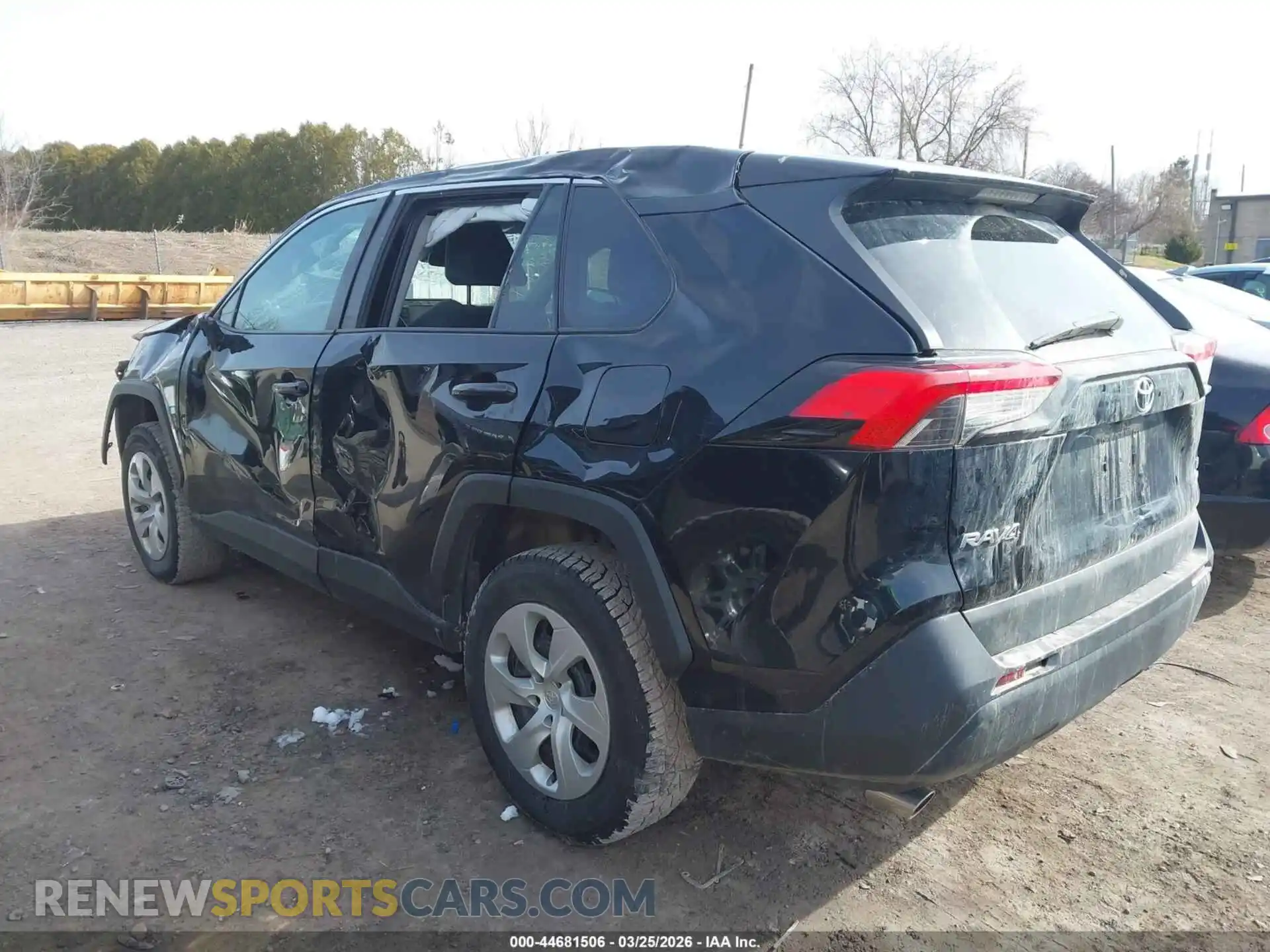 3 Photograph of a damaged car 2T3G1RFV2MC250149 TOYOTA RAV4 2021