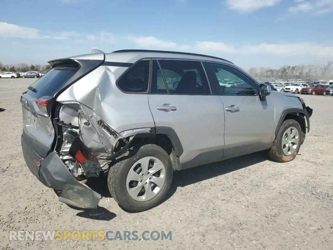 3 Photograph of a damaged car 2T3G1RFV2MW218784 TOYOTA RAV4 2021