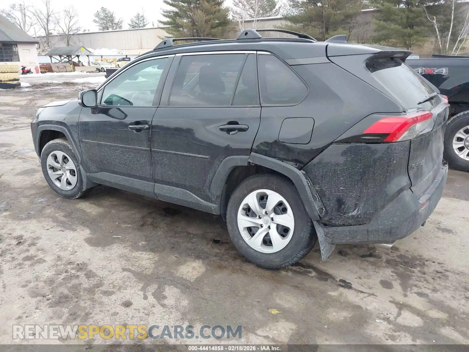 3 Photograph of a damaged car 2T3G1RFV3MC177437 TOYOTA RAV4 2021