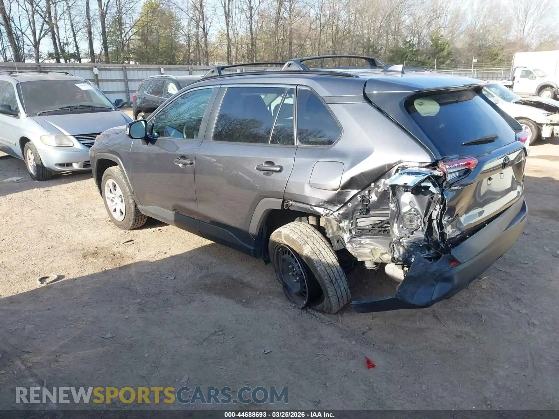 3 Photograph of a damaged car 2T3G1RFV4MC172294 TOYOTA RAV4 2021