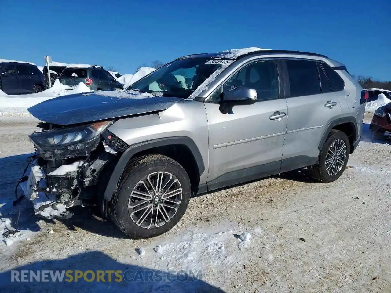 1 Photograph of a damaged car 2T3G1RFV5MC192859 TOYOTA RAV4 2021