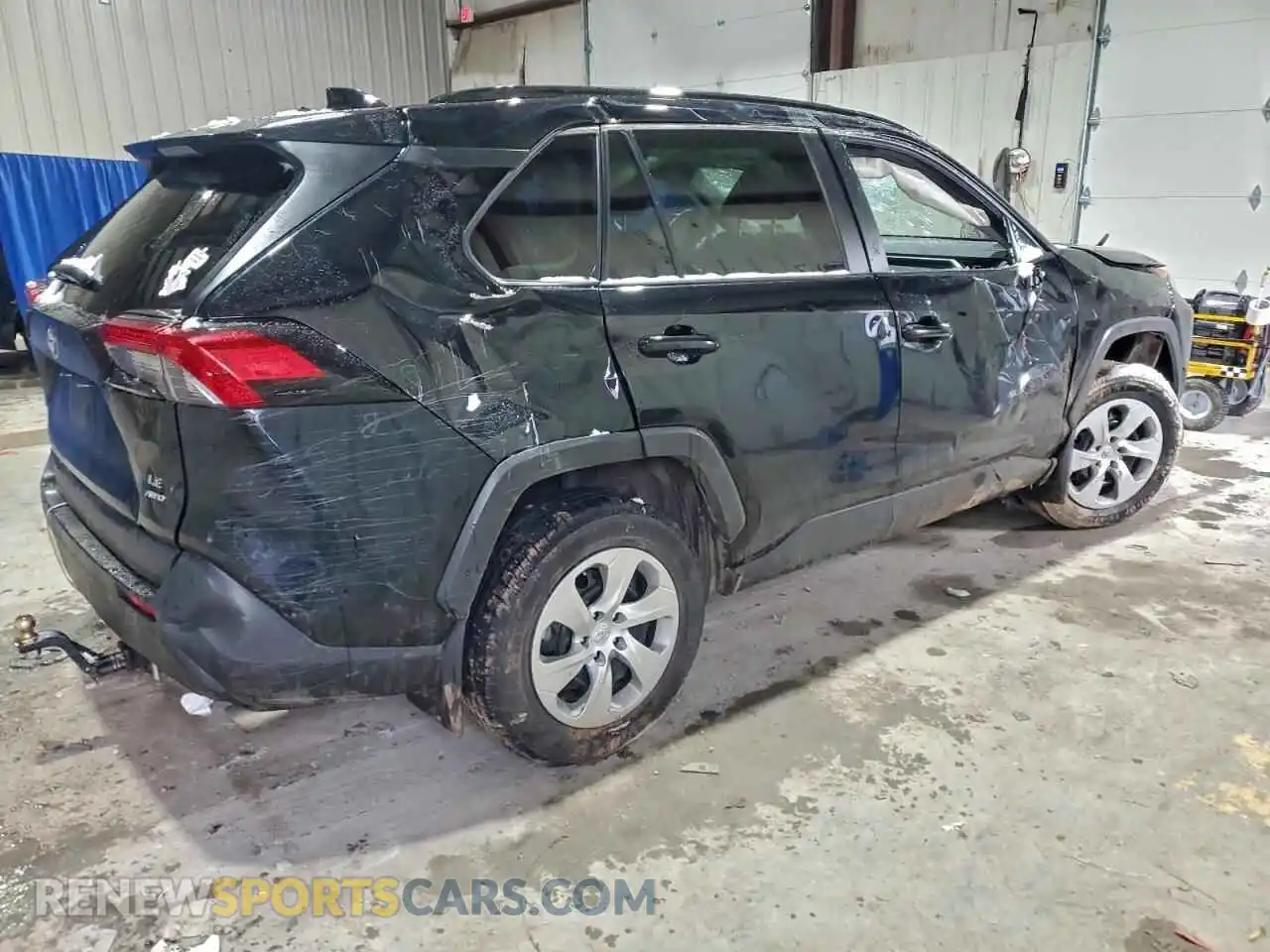 3 Photograph of a damaged car 2T3G1RFV5MC222569 TOYOTA RAV4 2021