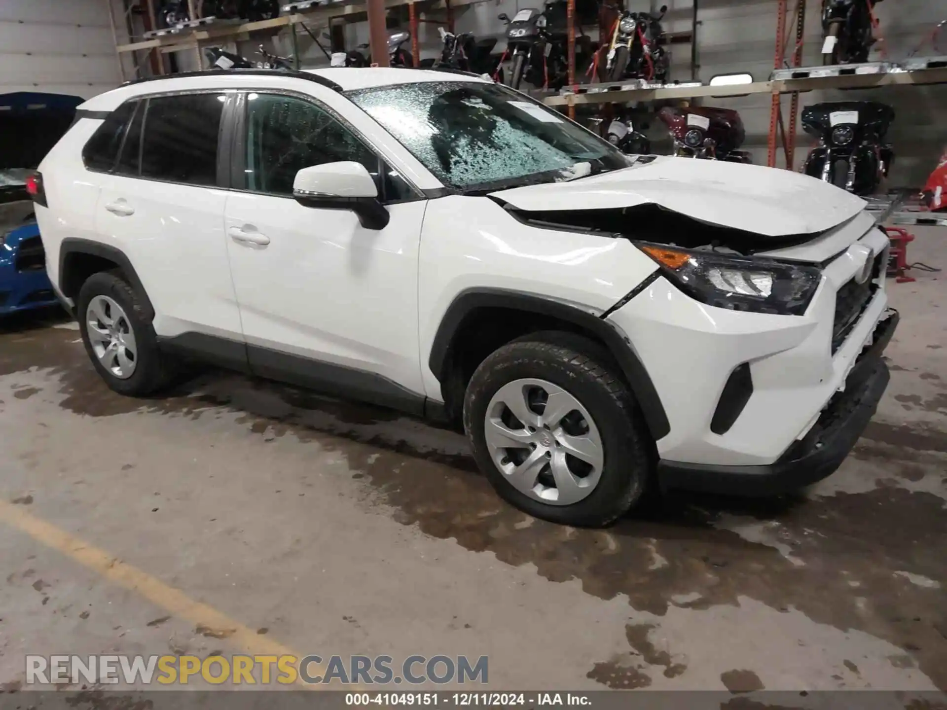 1 Photograph of a damaged car 2T3G1RFV5MC237556 TOYOTA RAV4 2021