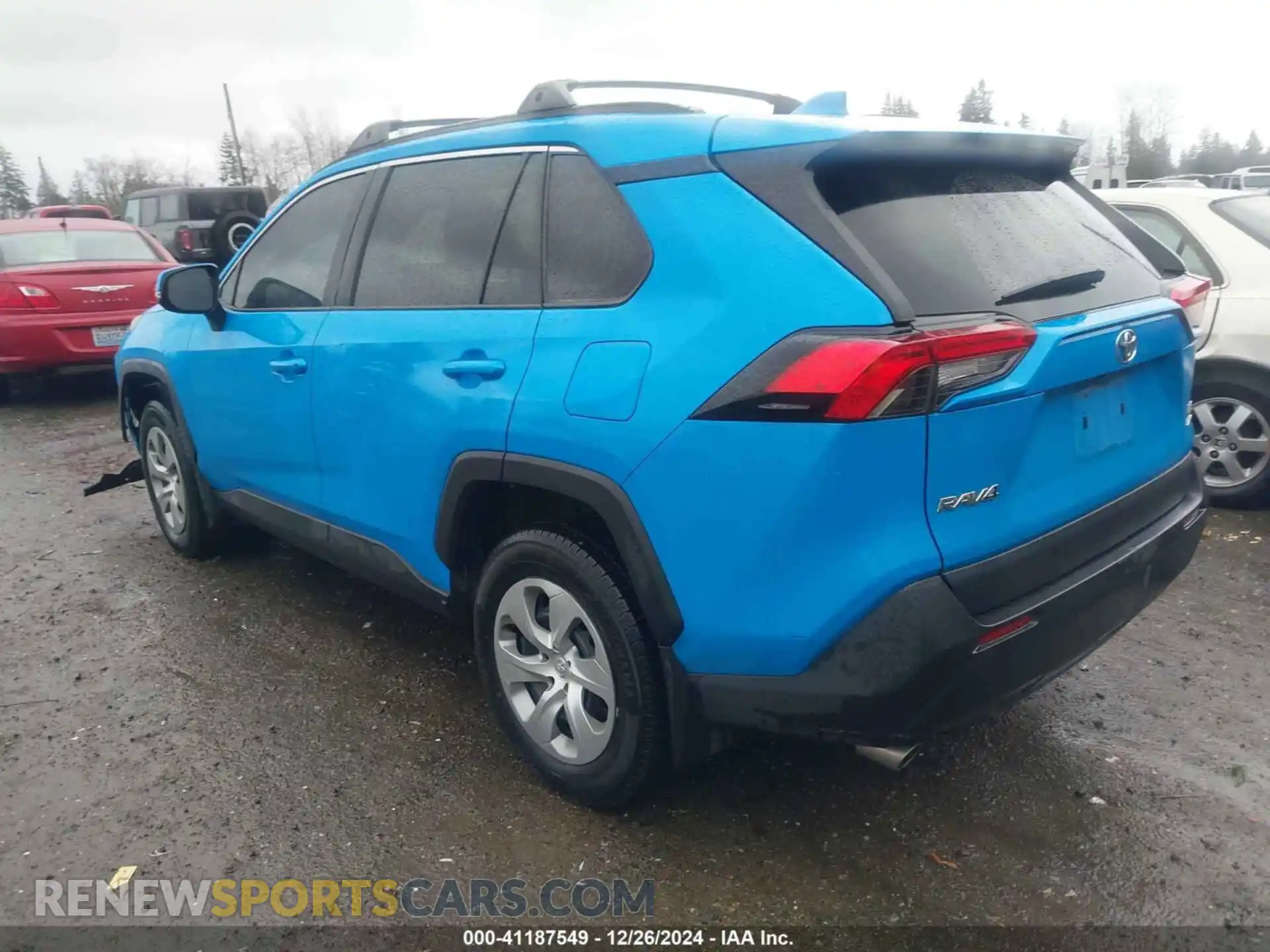3 Photograph of a damaged car 2T3G1RFV5MW190429 TOYOTA RAV4 2021