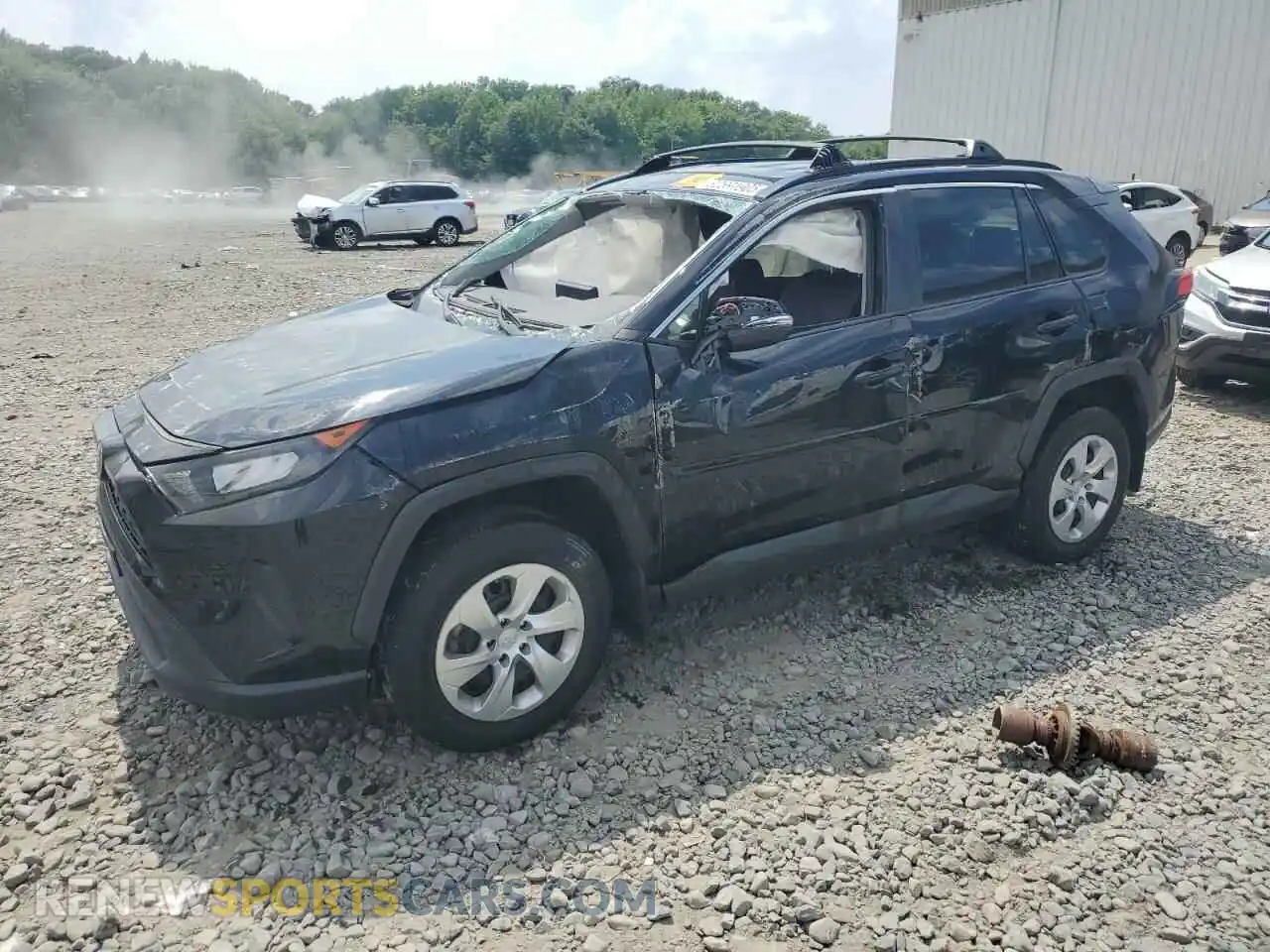 1 Photograph of a damaged car 2T3G1RFV5MW215670 TOYOTA RAV4 2021