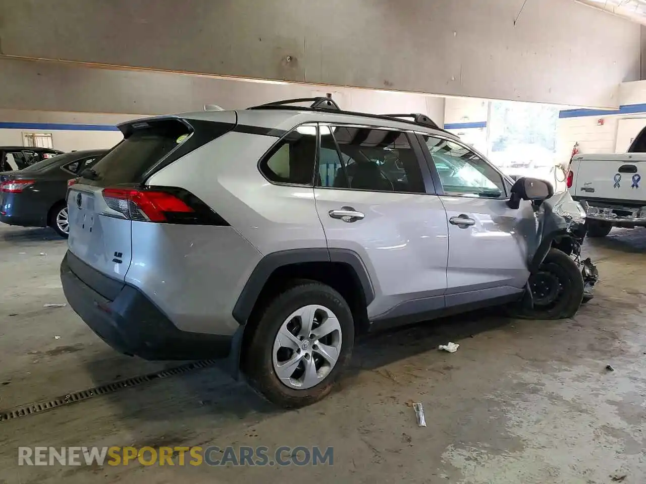3 Photograph of a damaged car 2T3G1RFV6MC176346 TOYOTA RAV4 2021