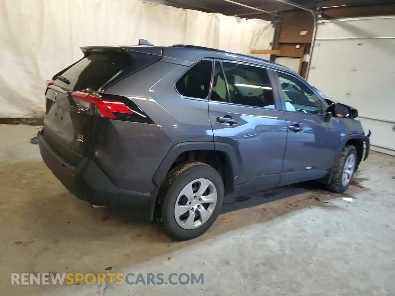 3 Photograph of a damaged car 2T3G1RFV6MW148741 TOYOTA RAV4 2021