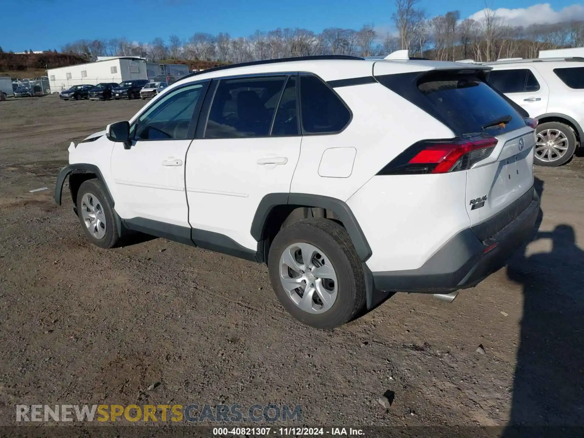 3 Photograph of a damaged car 2T3G1RFV7MC217115 TOYOTA RAV4 2021