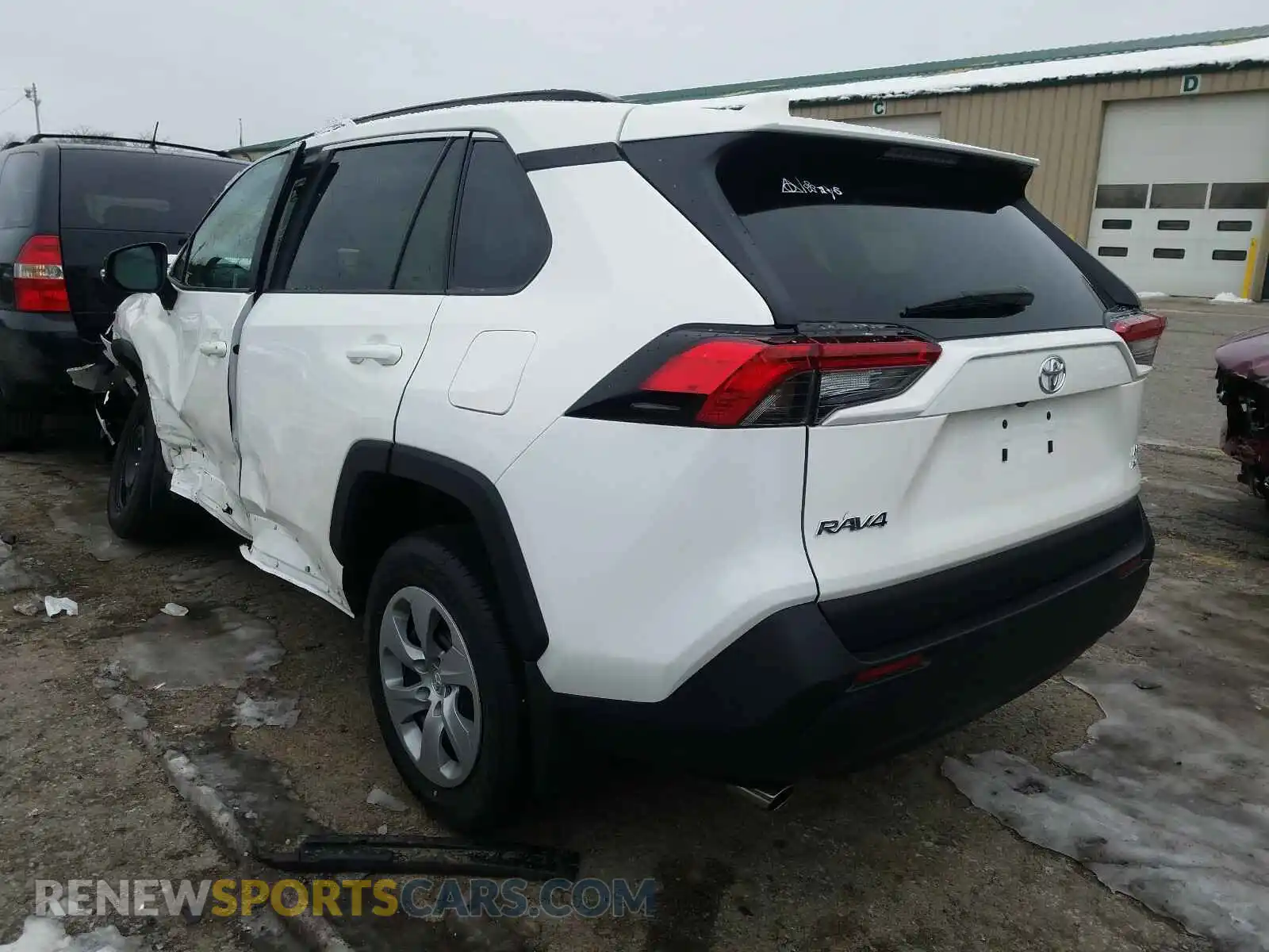 3 Photograph of a damaged car 2T3G1RFV7MW156167 TOYOTA RAV4 2021