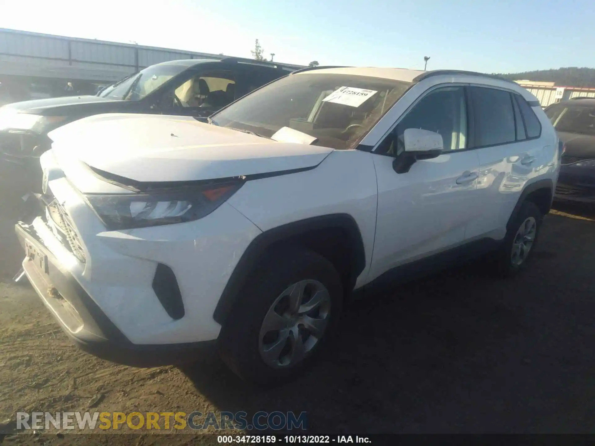 2 Photograph of a damaged car 2T3G1RFV8MC165154 TOYOTA RAV4 2021