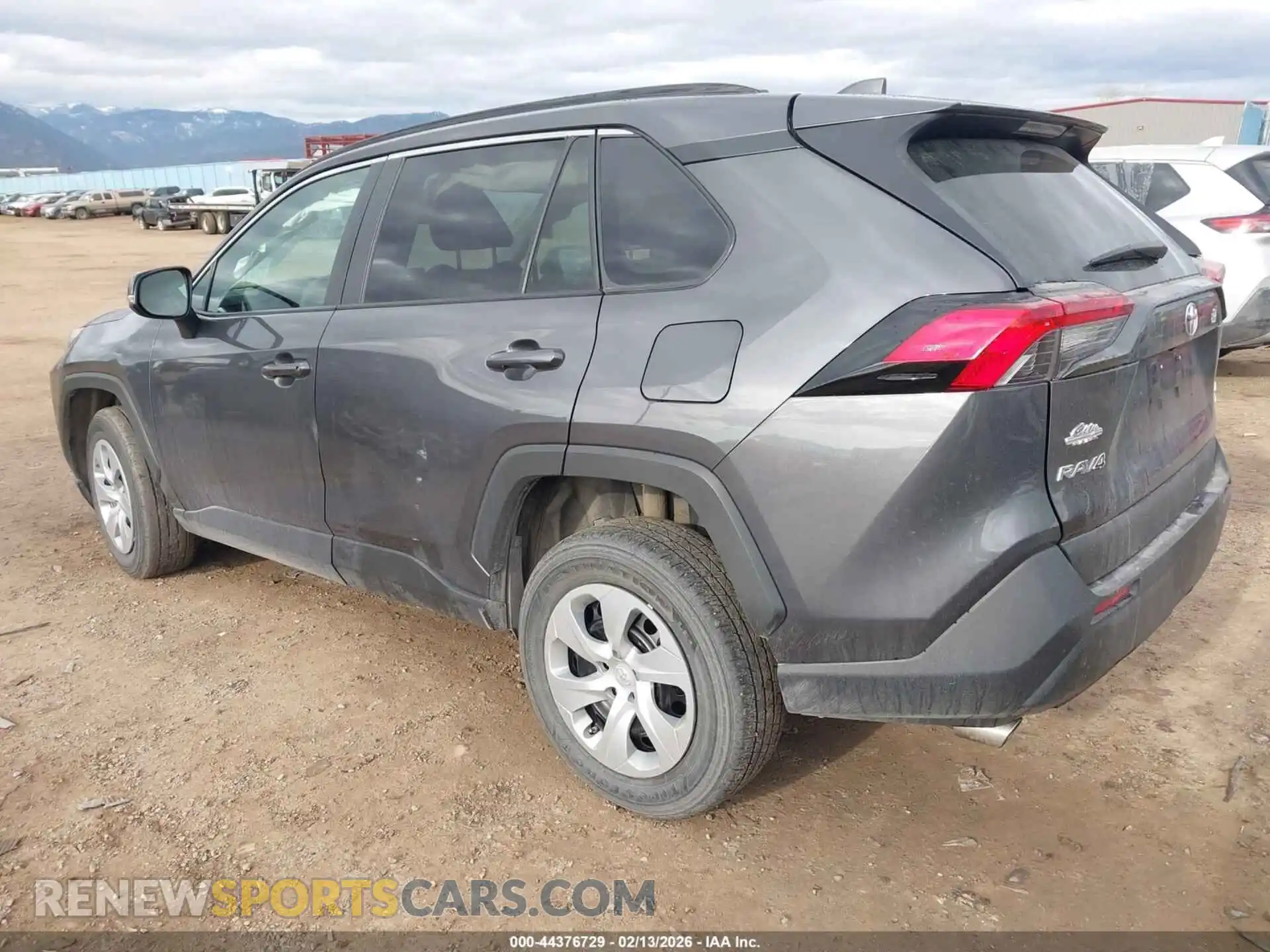 3 Фотография поврежденного автомобиля 2T3G1RFV8MW225884 TOYOTA RAV4 2021
