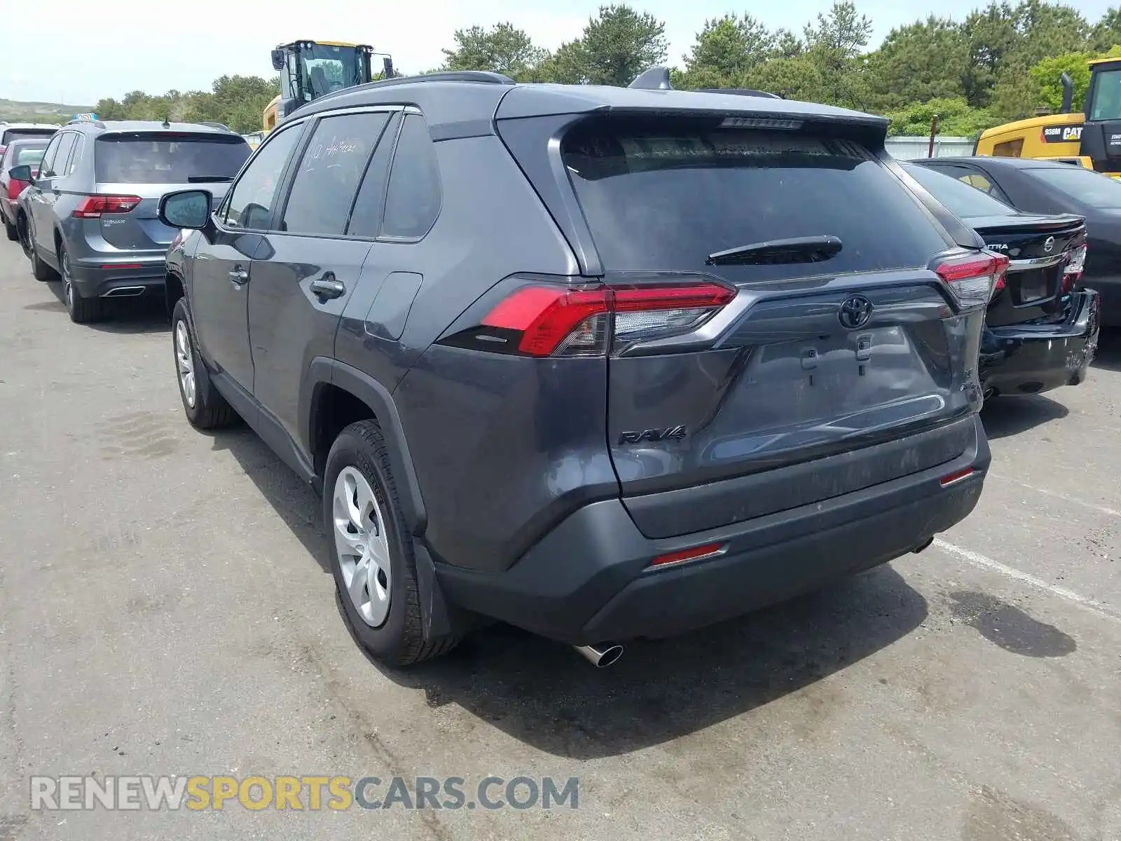 3 Фотография поврежденного автомобиля 2T3G1RFV9MC162022 TOYOTA RAV4 2021