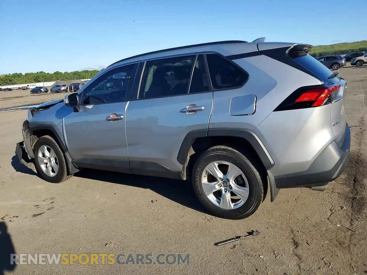 2 Photograph of a damaged car 2T3G1RFV9MC195389 TOYOTA RAV4 2021