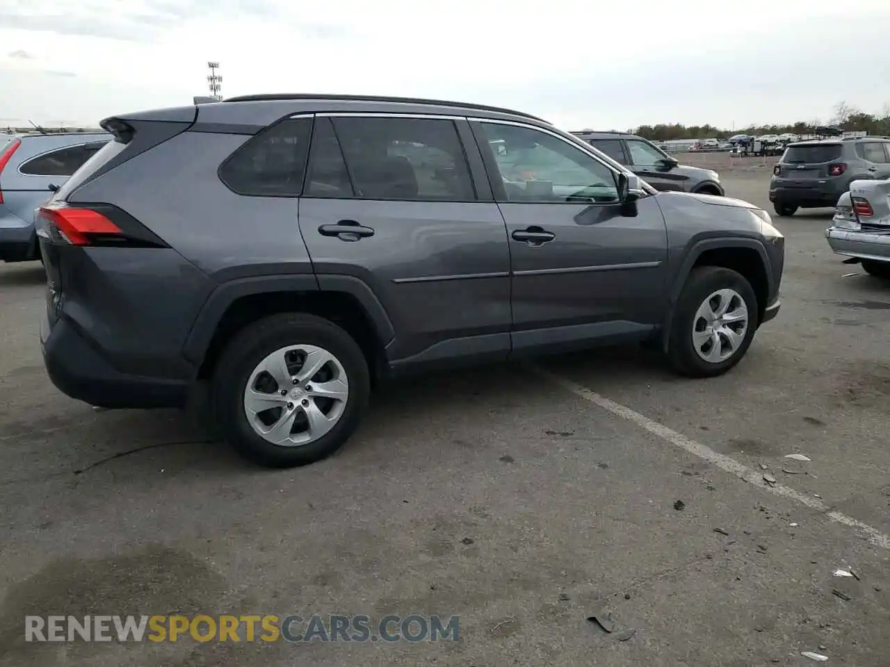 3 Photograph of a damaged car 2T3G1RFV9MC245627 TOYOTA RAV4 2021