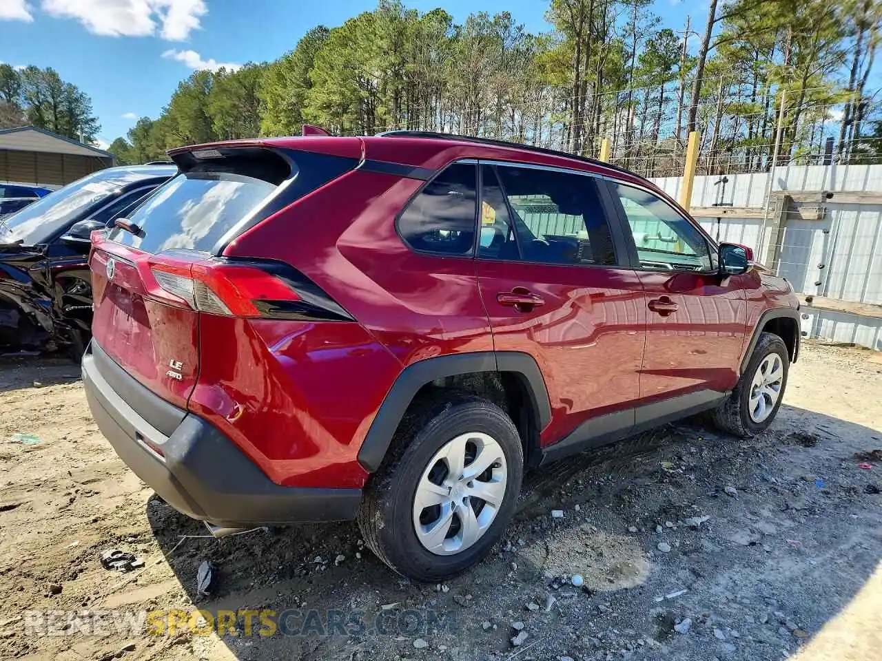3 Photograph of a damaged car 2T3G1RFV9MW171768 TOYOTA RAV4 2021