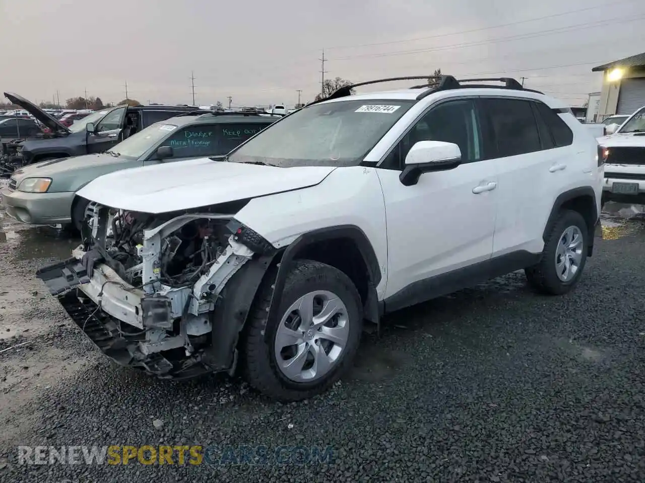 1 Photograph of a damaged car 2T3G1RFVXMC159064 TOYOTA RAV4 2021