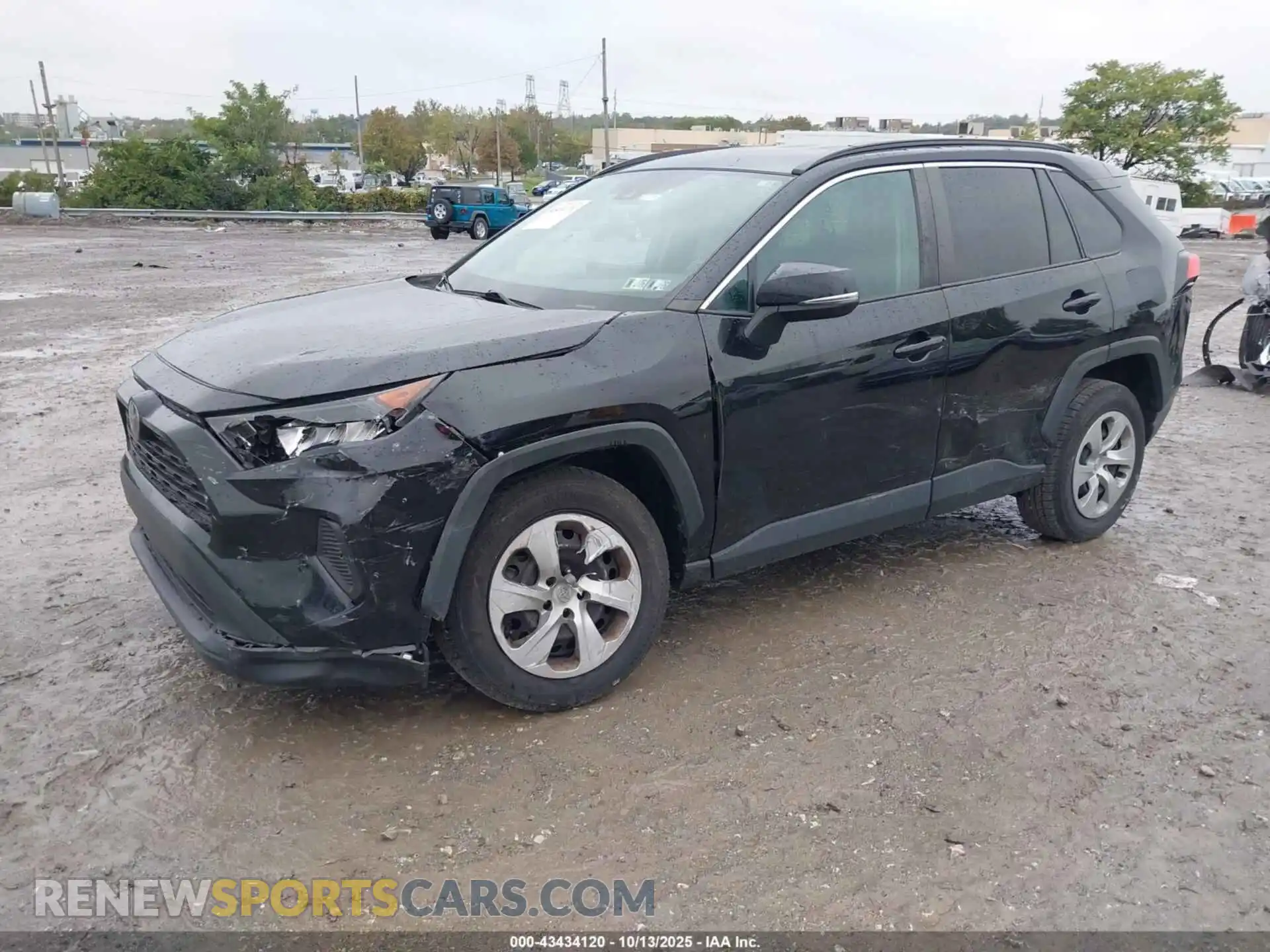 2 Photograph of a damaged car 2T3G1RFVXMC165947 TOYOTA RAV4 2021