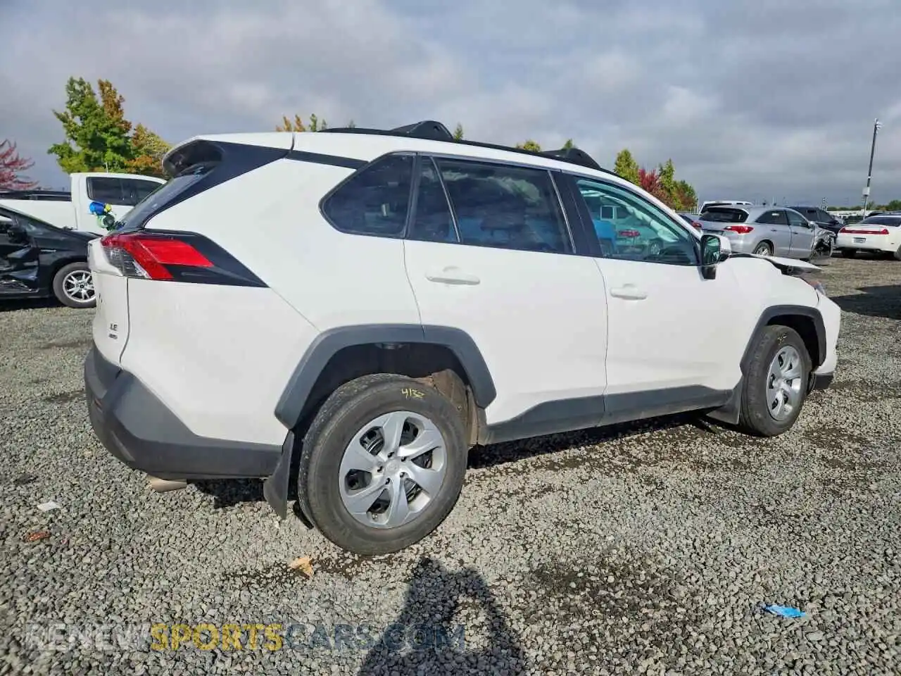 3 Фотография поврежденного автомобиля 2T3G1RFVXMC180478 TOYOTA RAV4 2021