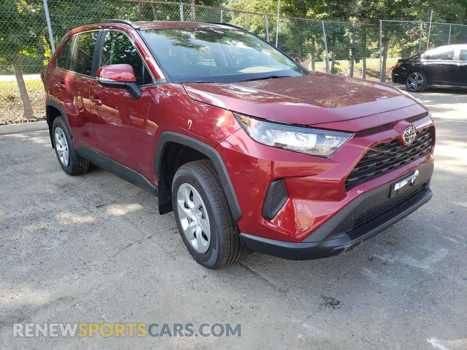 1 Photograph of a damaged car 2T3G1RFVXMW227958 TOYOTA RAV4 2021