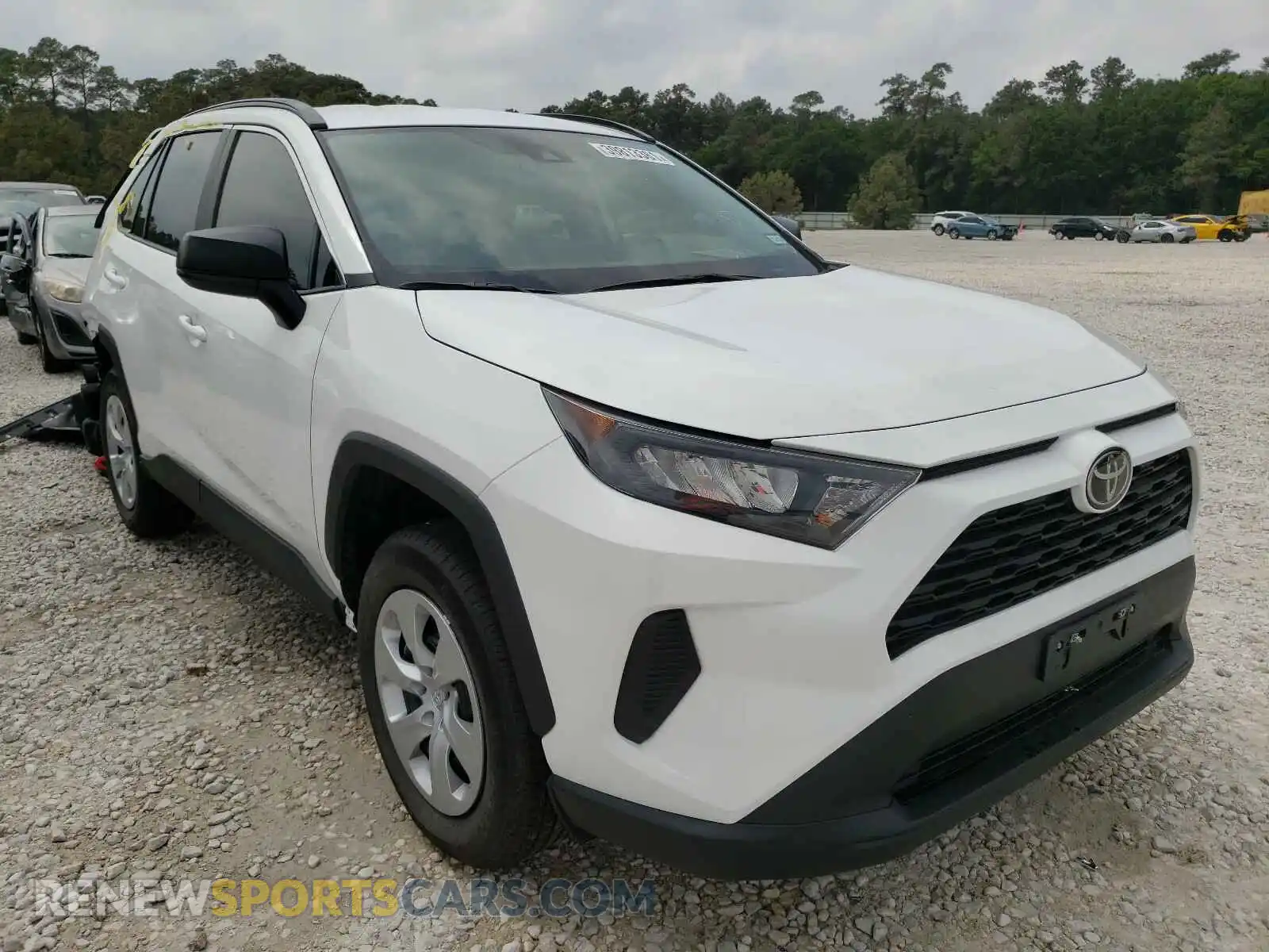 1 Photograph of a damaged car 2T3H1RFV0MC101243 TOYOTA RAV4 2021