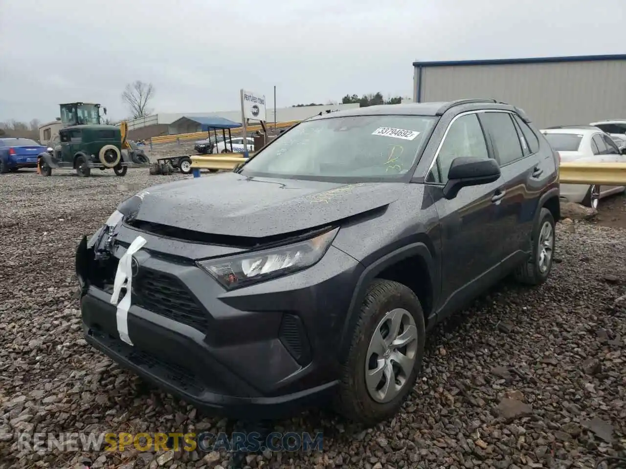 2 Photograph of a damaged car 2T3H1RFV0MC103235 TOYOTA RAV4 2021