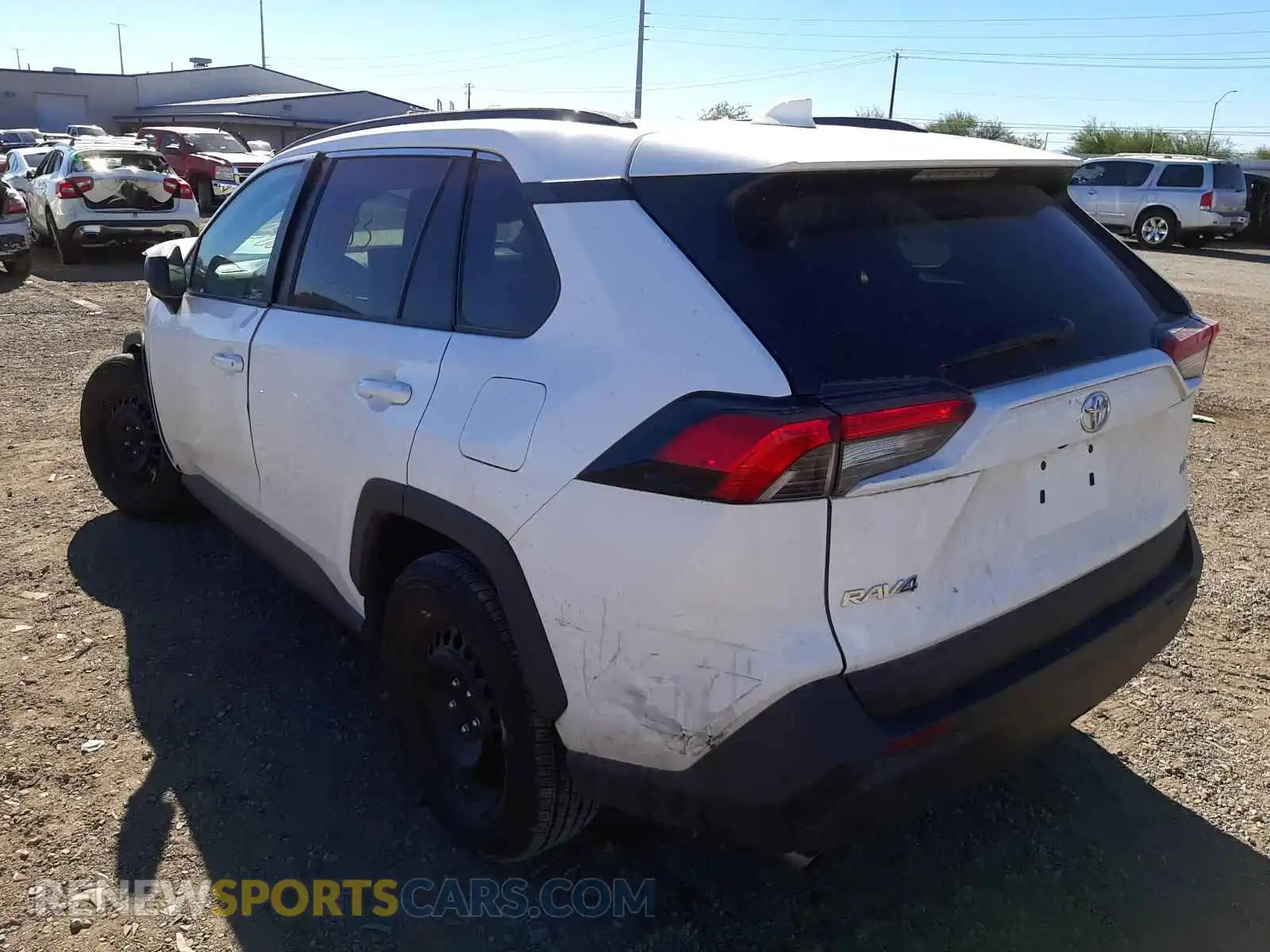 3 Photograph of a damaged car 2T3H1RFV0MC103414 TOYOTA RAV4 2021