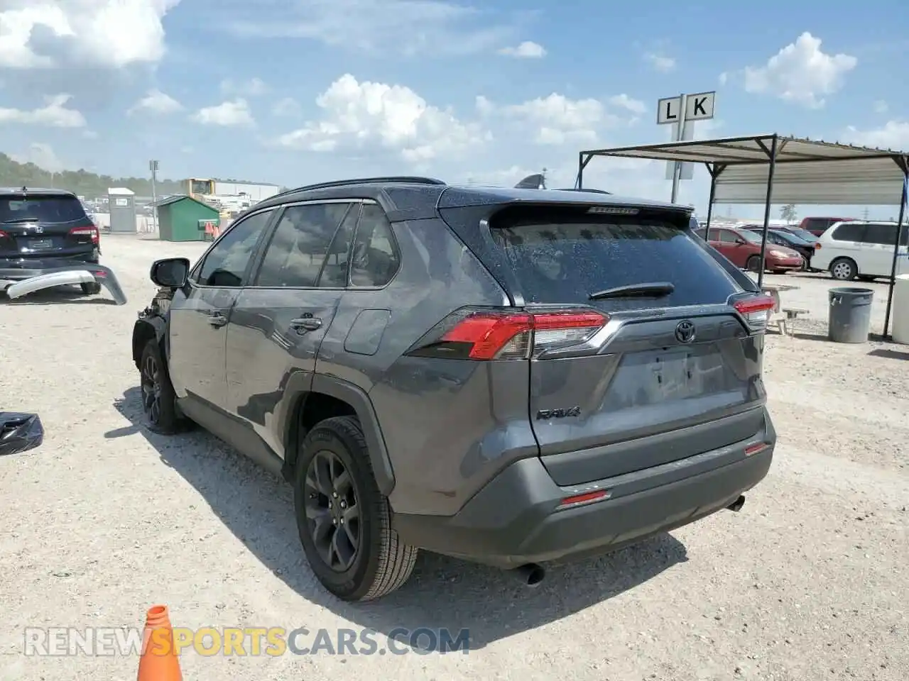 3 Photograph of a damaged car 2T3H1RFV0MC118446 TOYOTA RAV4 2021