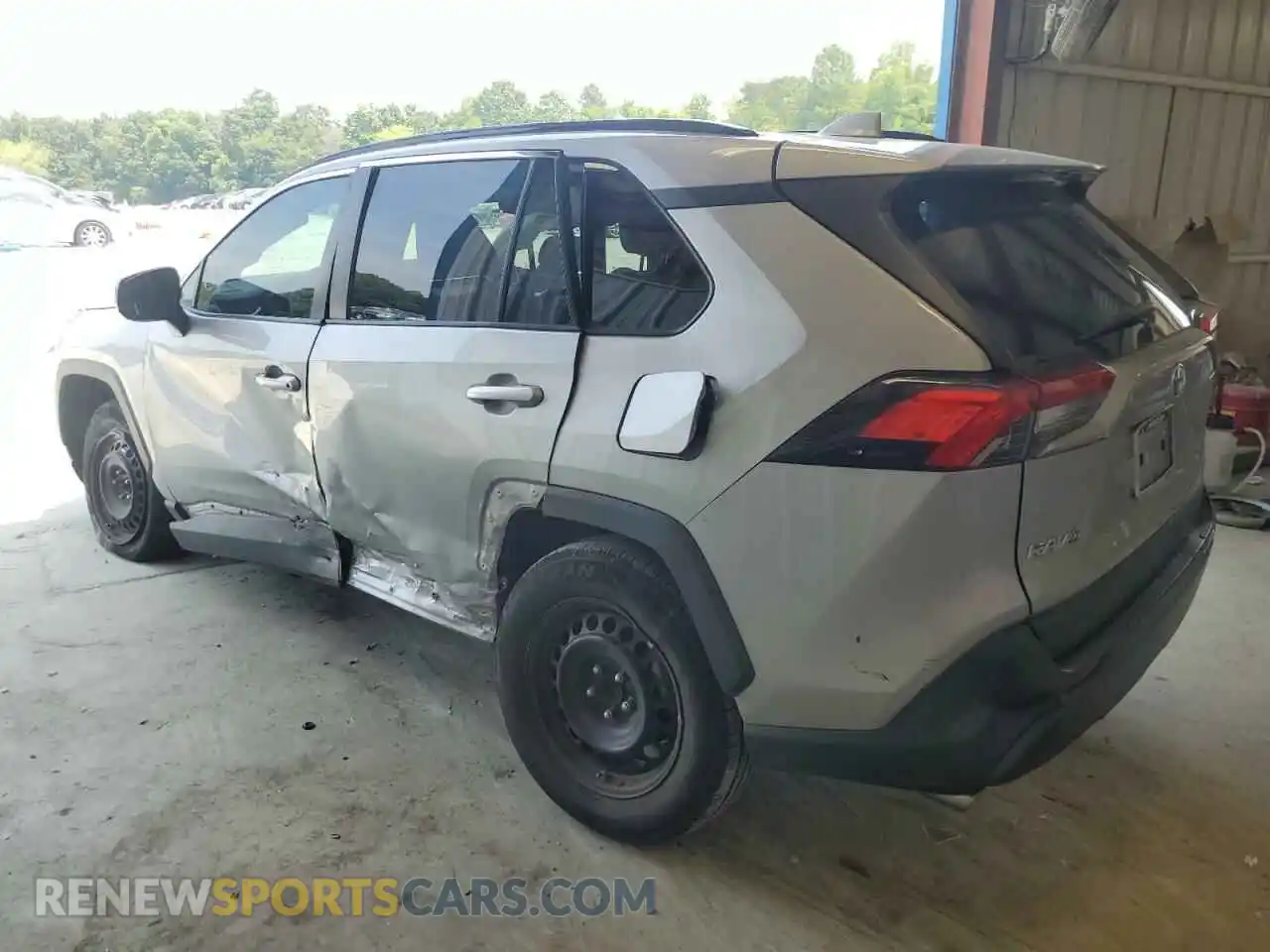 2 Photograph of a damaged car 2T3H1RFV0MW128361 TOYOTA RAV4 2021
