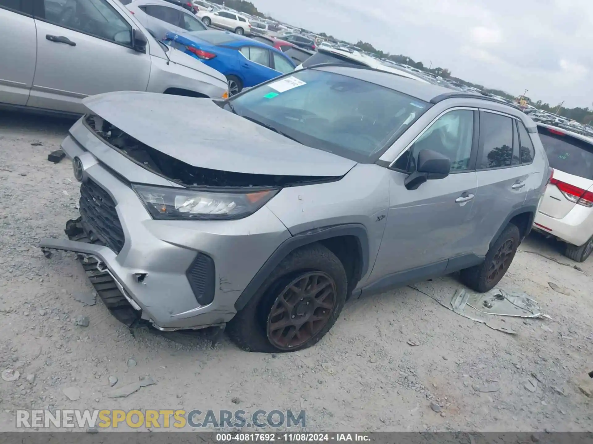 2 Photograph of a damaged car 2T3H1RFV0MW176670 TOYOTA RAV4 2021