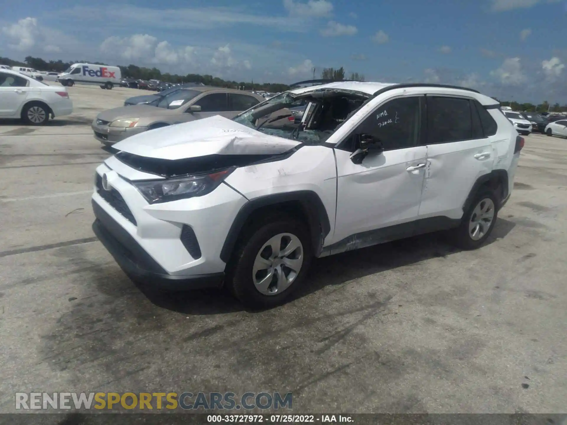 2 fotografías del automóvil dañado 2T3H1RFV1MC094898 TOYOTA RAV4 2021