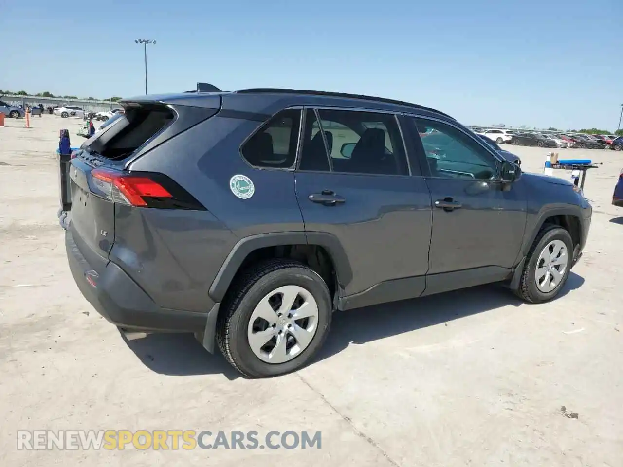 3 Photograph of a damaged car 2T3H1RFV1MC099728 TOYOTA RAV4 2021