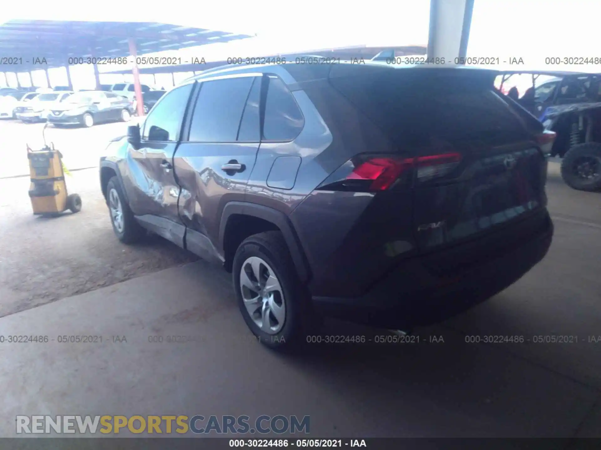 3 Фотография поврежденного автомобиля 2T3H1RFV1MC100022 TOYOTA RAV4 2021